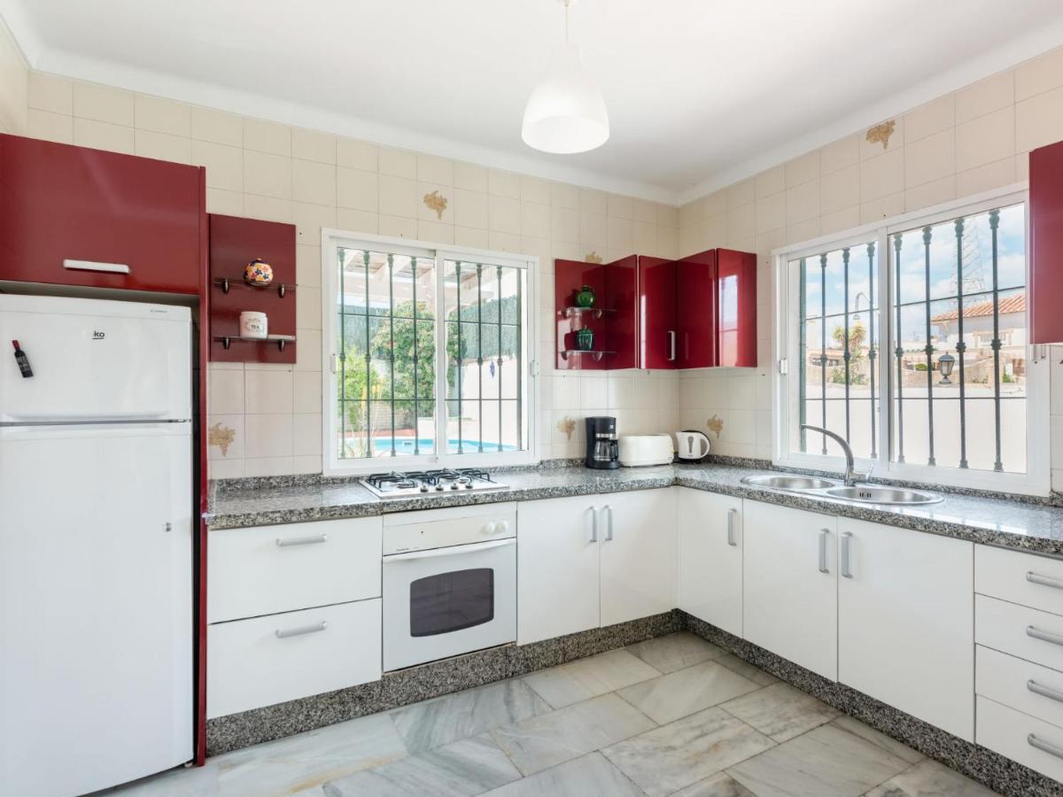 Villa Romeral By Interhome เนร์คา ภายนอก รูปภาพ
