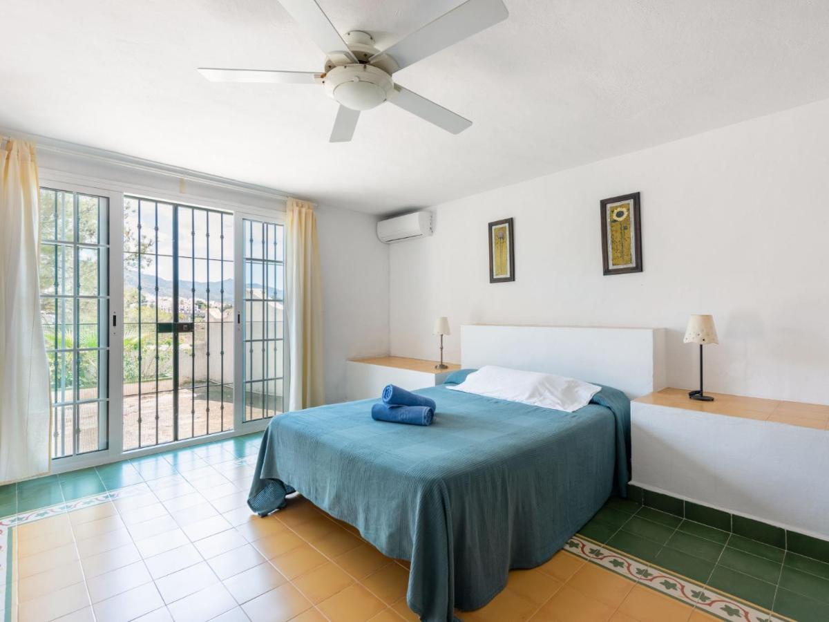 Villa Romeral By Interhome เนร์คา ภายนอก รูปภาพ